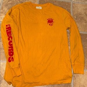 Bent vinyl NY long sleeve t-shirt yellow and red medium adult med NYC RECORDS
